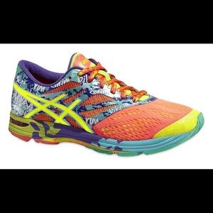 Asics Gel Noosa Trio Running Shoes Size 6.5